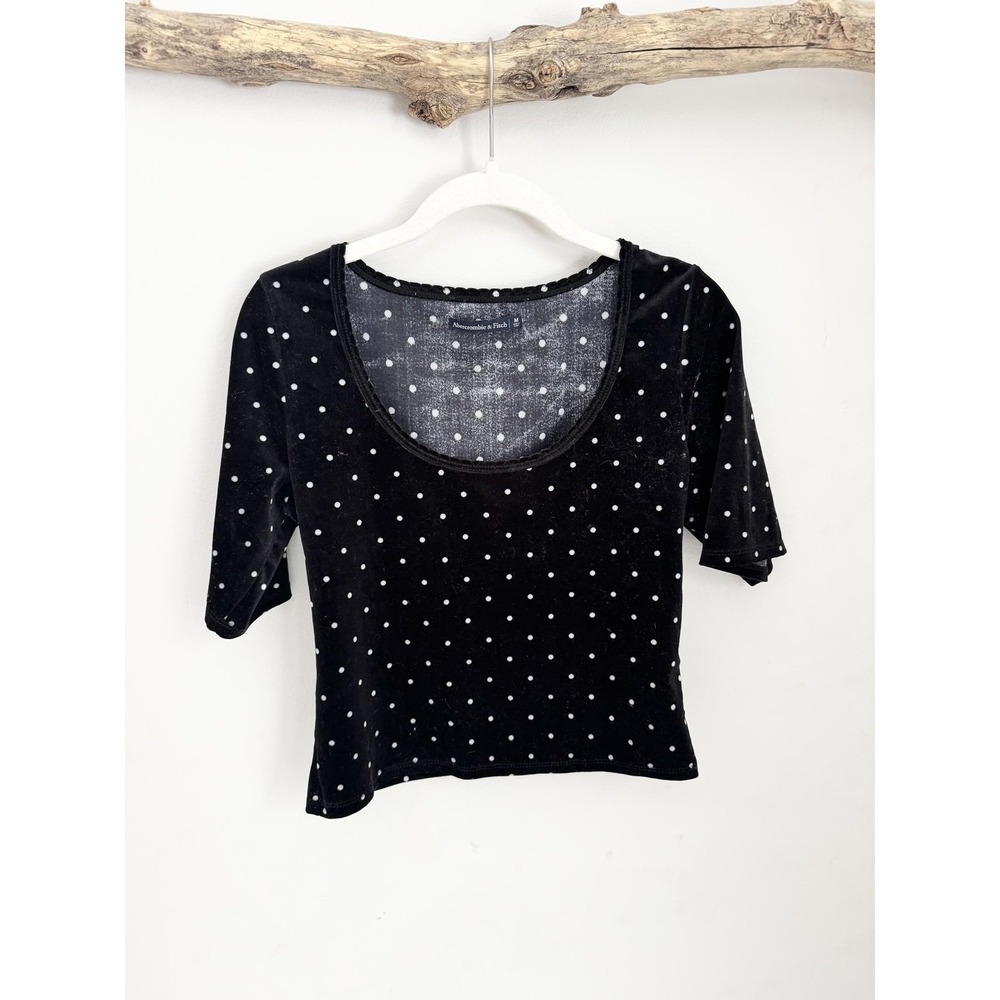 Abercrombie & Fitch Velvet Polka Dot Velvet Top Size M‎